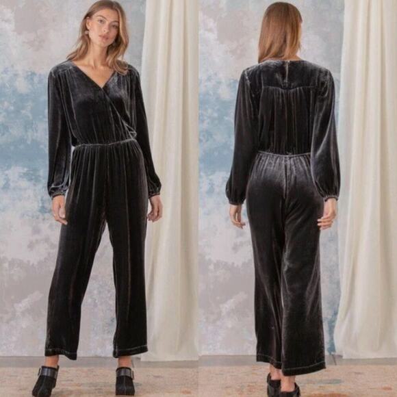Sundance Aviana Velvet Wrap Jumpsuit M | Smoke Gray Wide Leg Romper, NWOT Rare!! - Picture 1 of 7